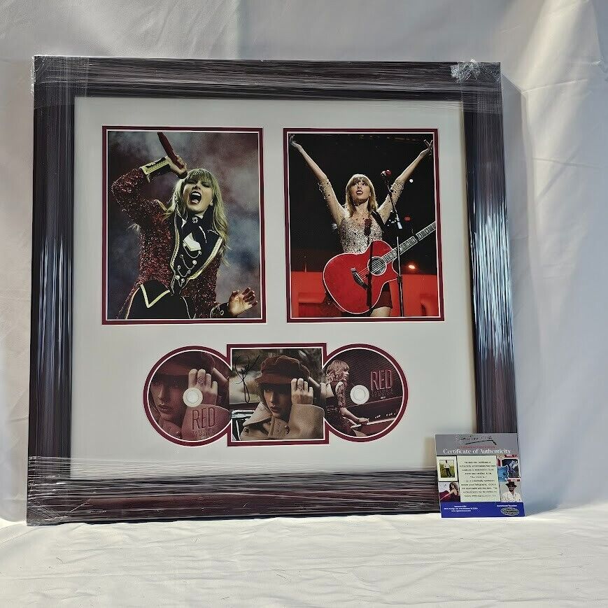 Taylor Swift Signed Red Taylor's Version CD Autographed authenticated  COA Eras