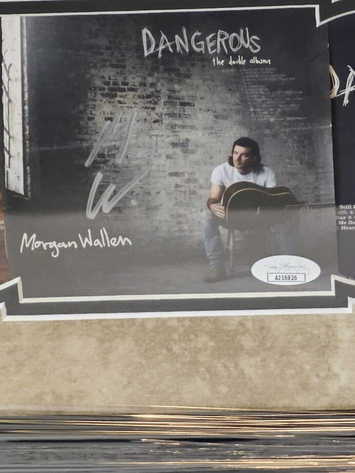 Morgan Wallan Signed Autographed Dangerous The Doodle Album CD JSA Authenticated