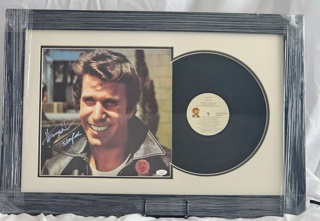 Henry Winkler signed LP Happy Days Fonzie's Favorites Autographe JSA  Vinyl