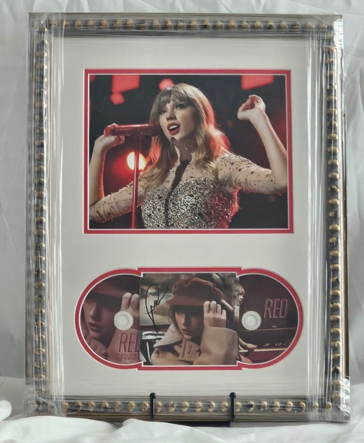 Taylor Swift Signed Red  Taylors Version CD Autographed COA Eras