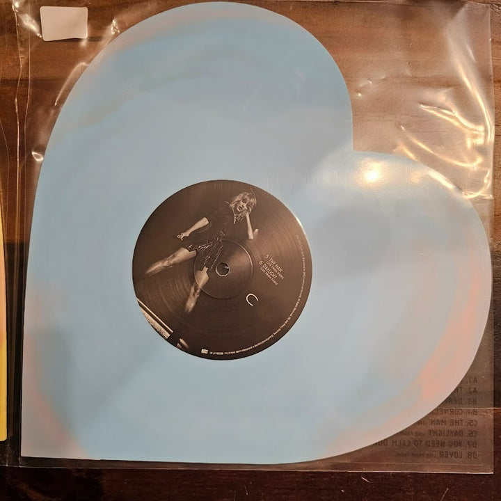New Taylor Swift LOVER Live From Paris Heart Shaped Vinyl Record LP Sealed 2023