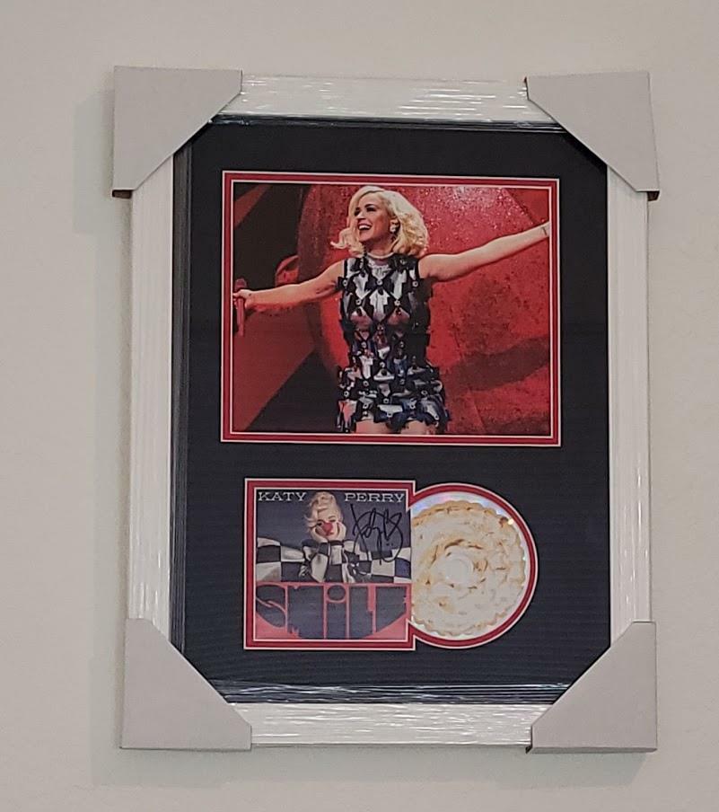 Katy Perry Signed Autographed Custom Framed CD Smile  JSA COA Great Gift *