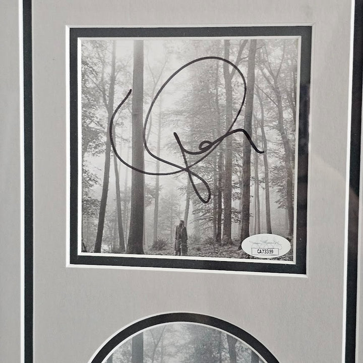 Taylor Swift Signed  Autographed Folklore   CD JSA  COA Eras Tour