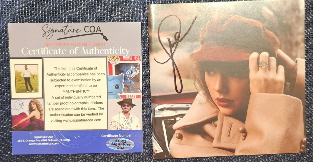 Taylor Swift Signed Red Taylor's Version CD Autographed authenticated  COA Eras