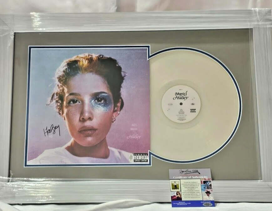 Halsey  Signed Autographed Manic LP  Certified